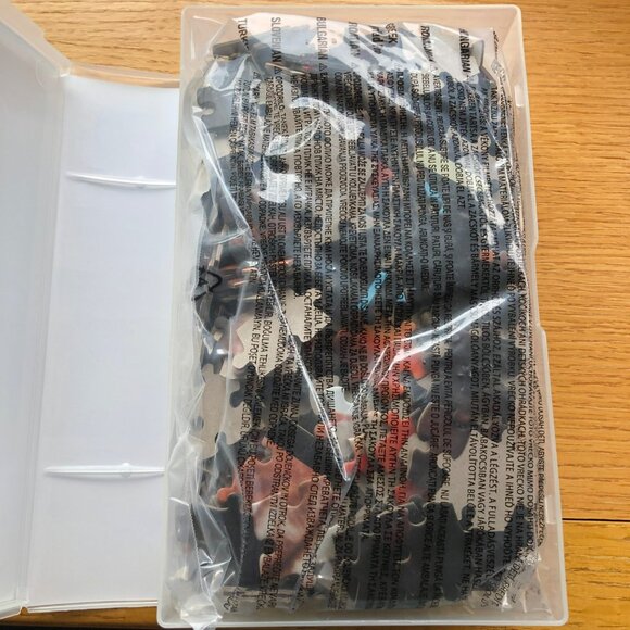 Flashdance 500 Piece Blockbuster Puzzle NIB Movie Enthusiast 2019 NIB - Picture 4 of 4